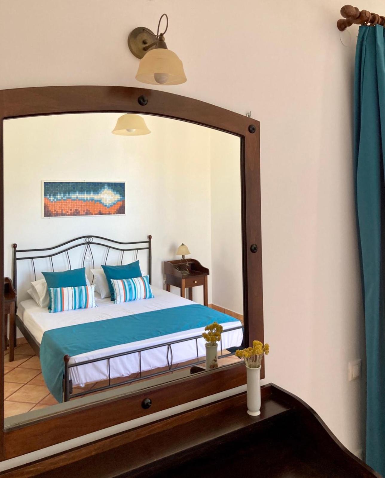 Syrou Lotos Studios & Apartments (Adults Only) Kini Ruang foto